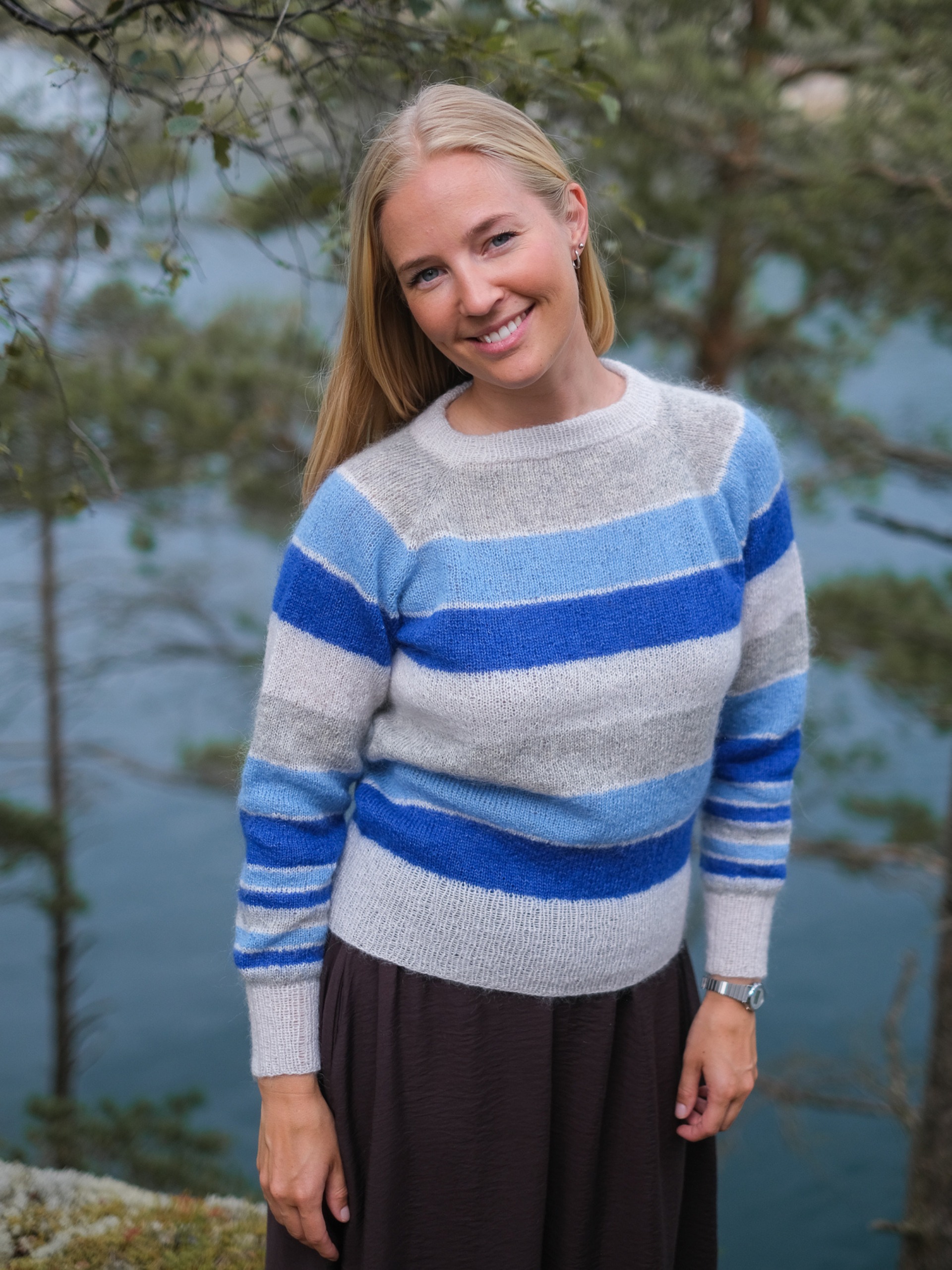 494-03B Tvist Pullover