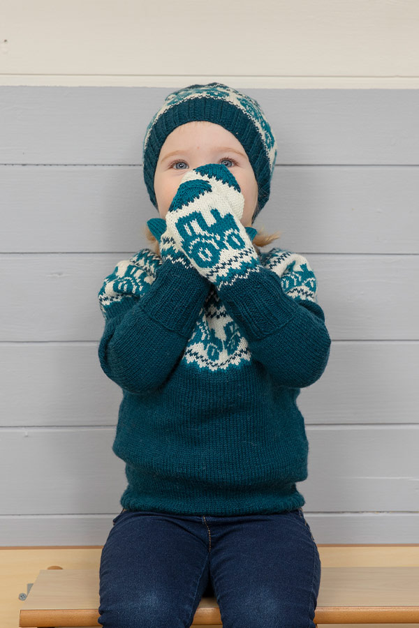 2110-6a Traktor-Mütze und Fäustlinge in Petrol