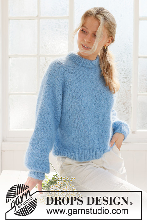 231-57 Blueberry Cream Pullover