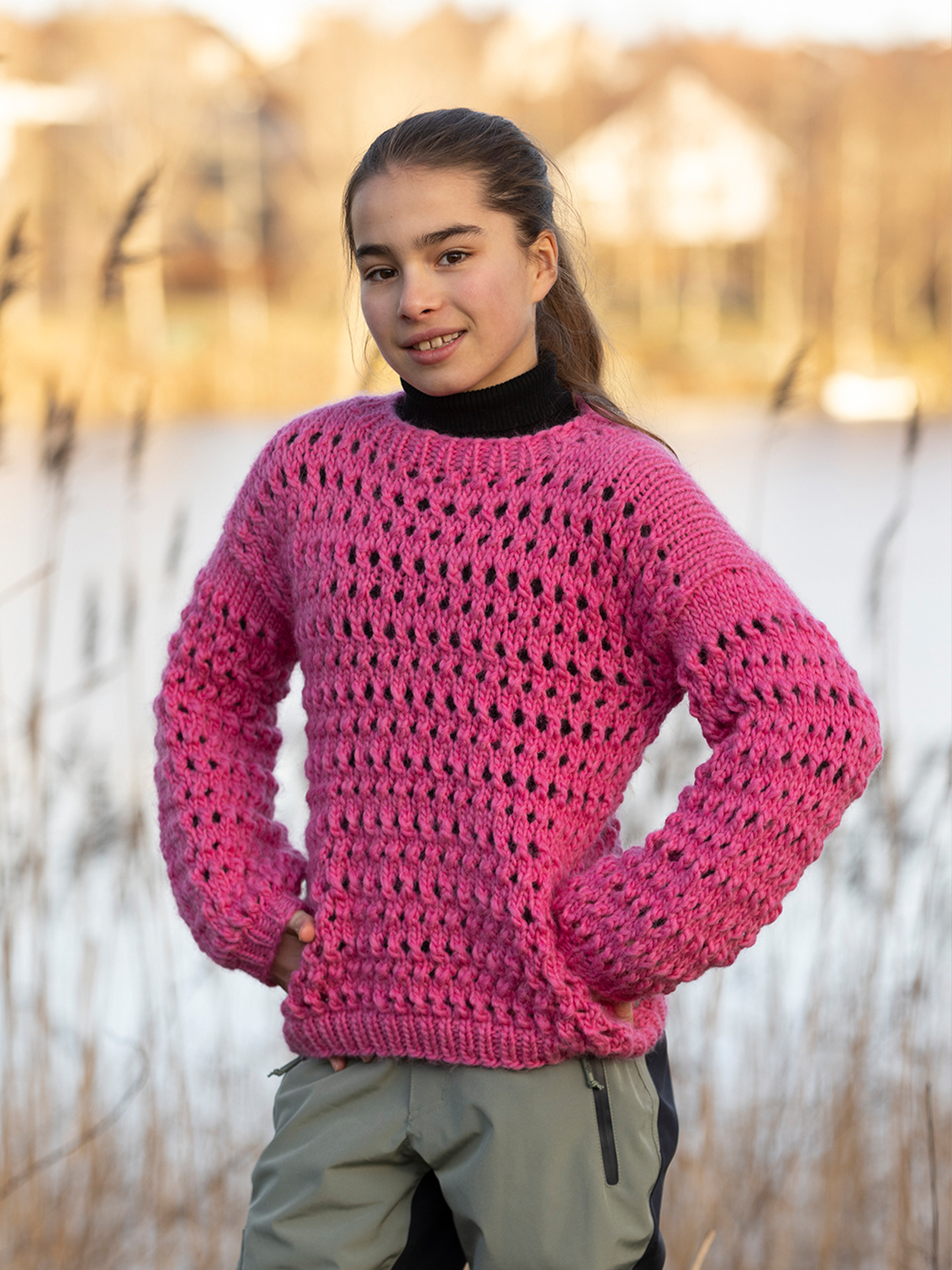 2405-10 Aeri Pullover