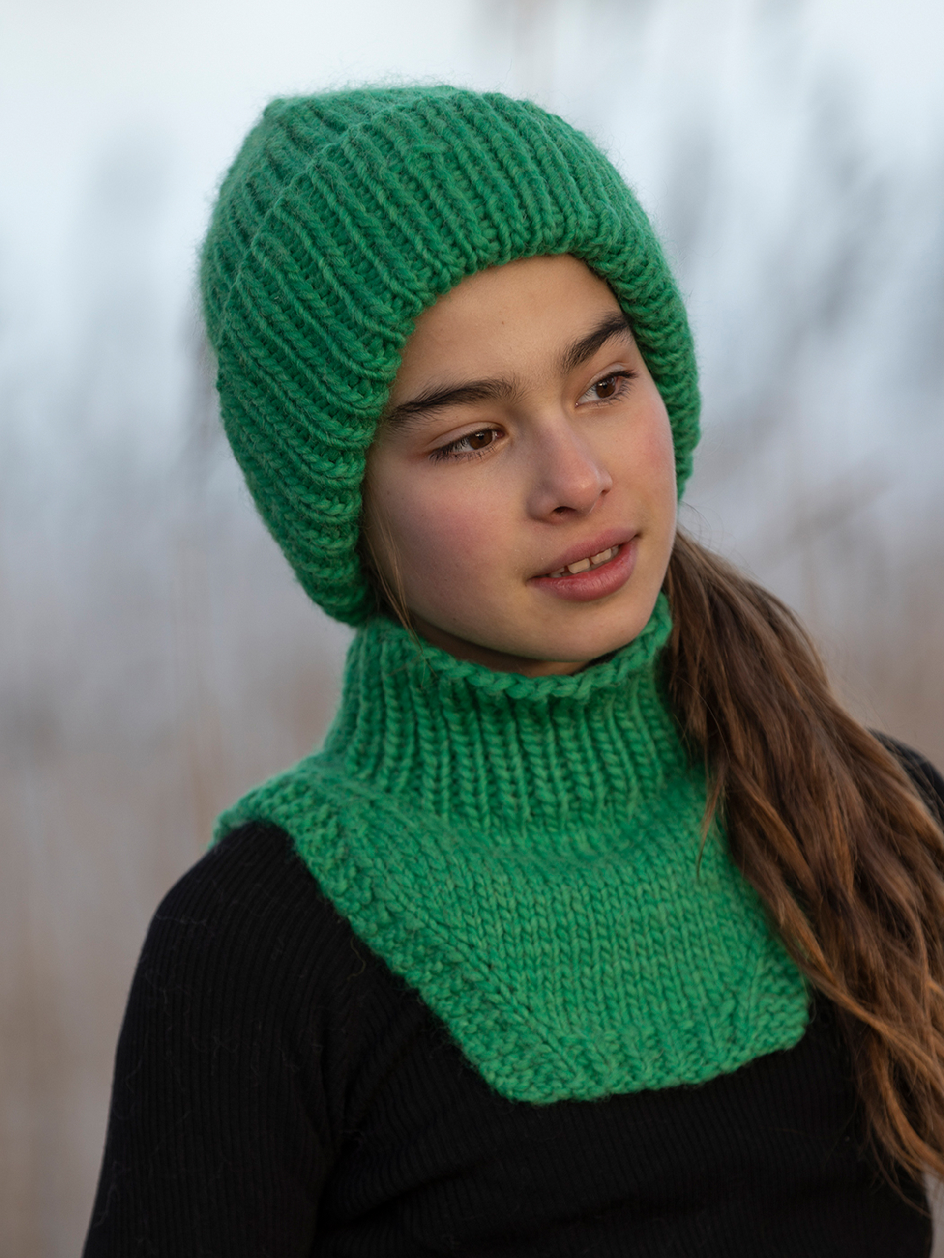 2405-13b Never Halskragen