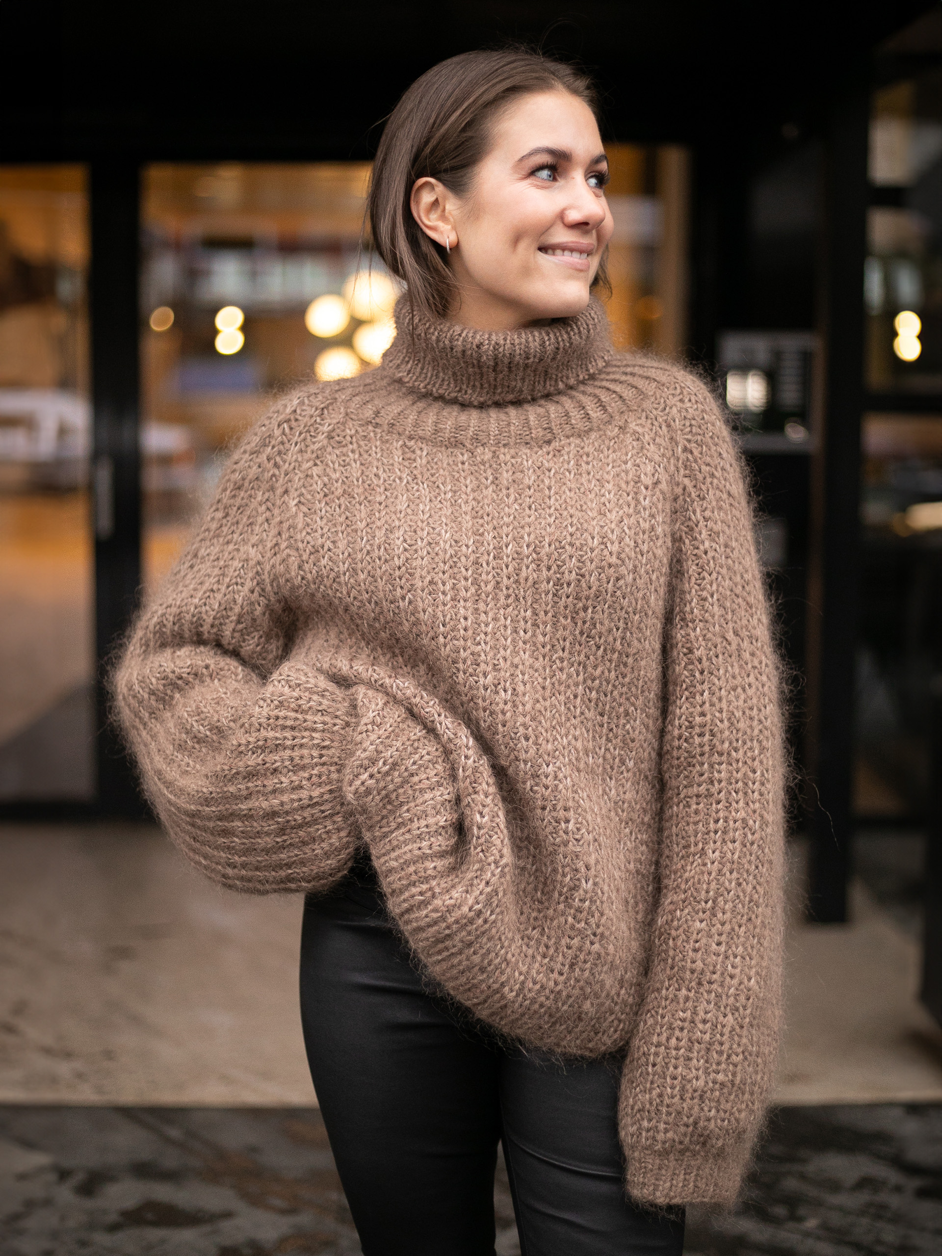 24013-M Fave Pullover