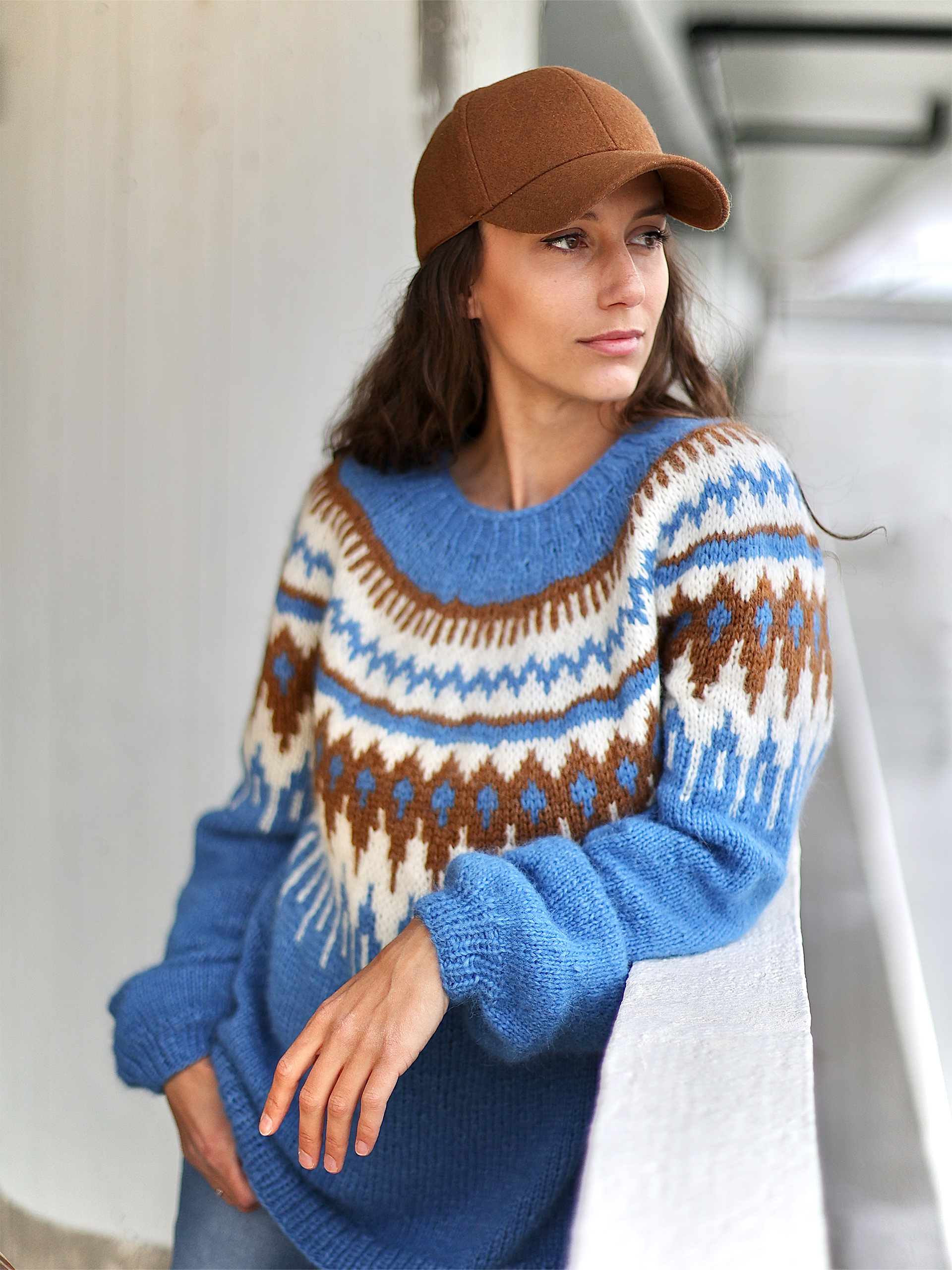 323S-13b LUNA pullover