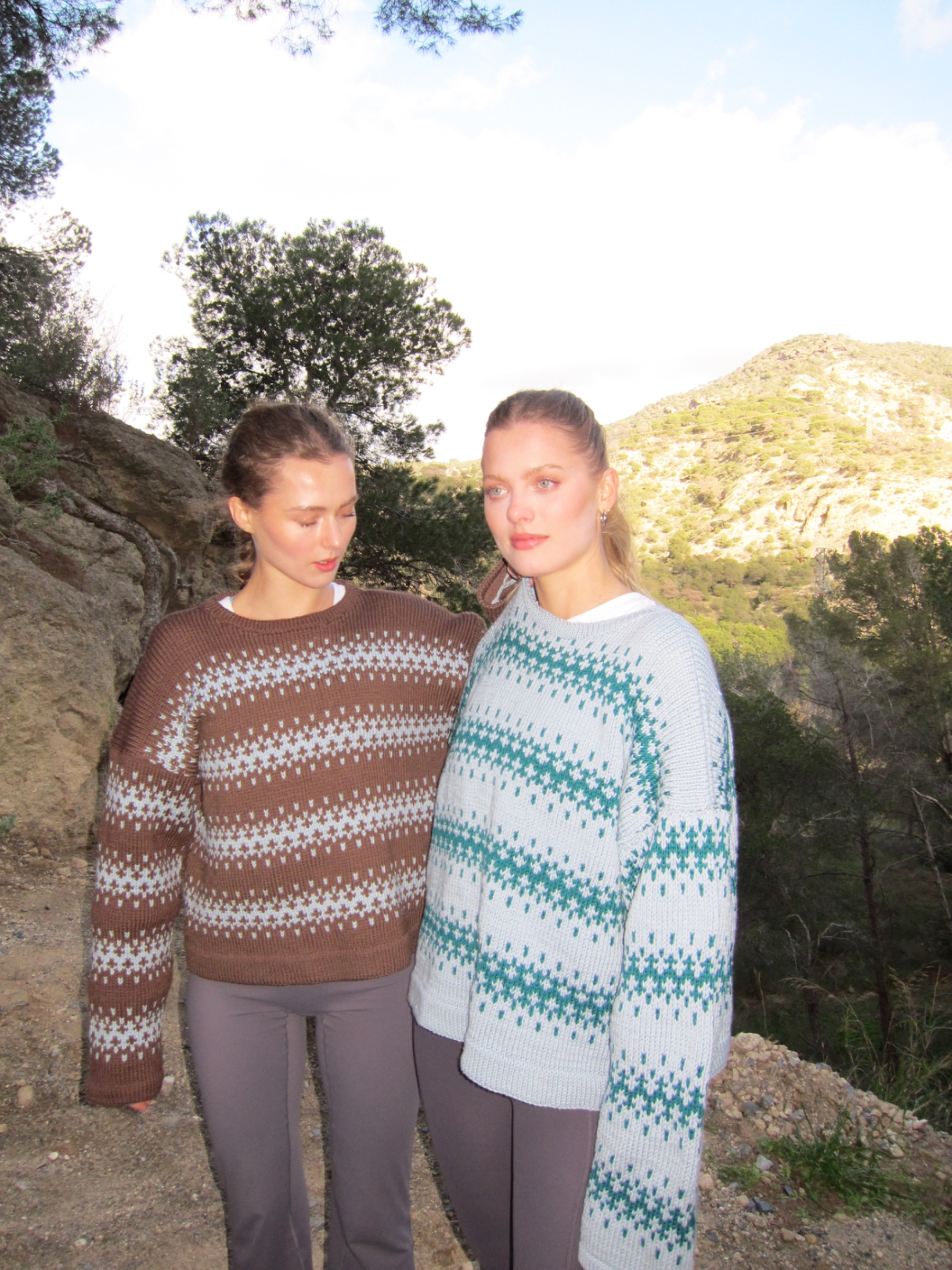 521TS-03a SANDOK Gemusterter Pullover