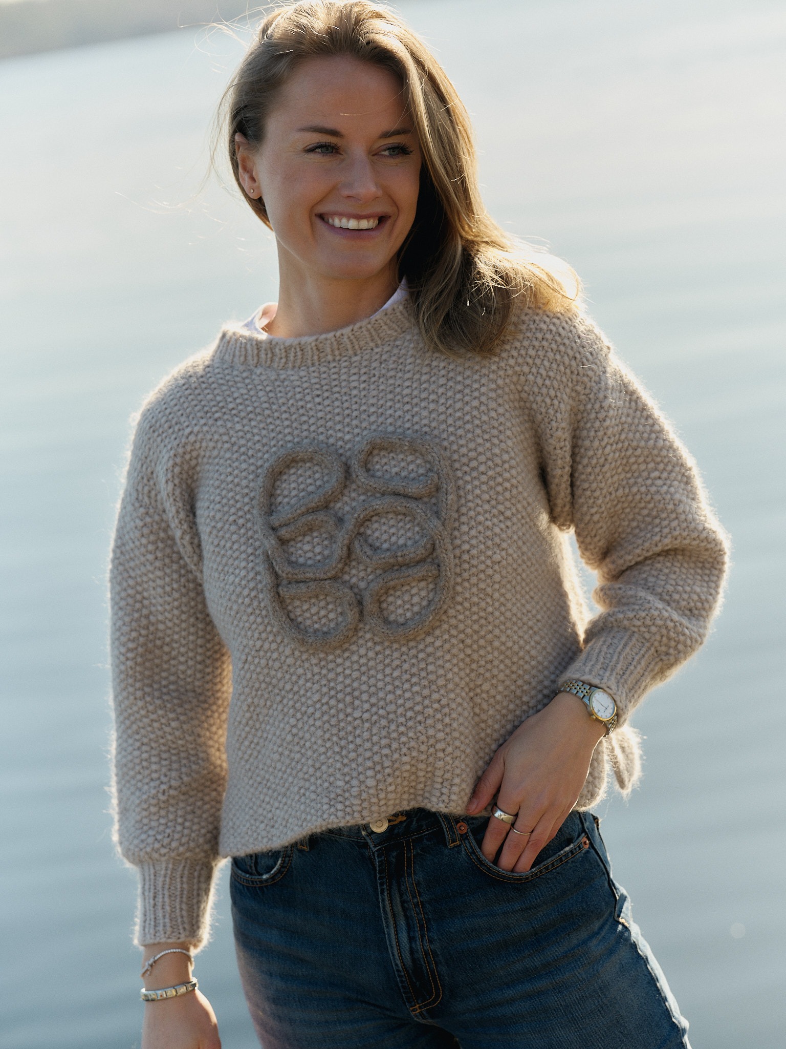 521EI-05d Rikke Crewneck