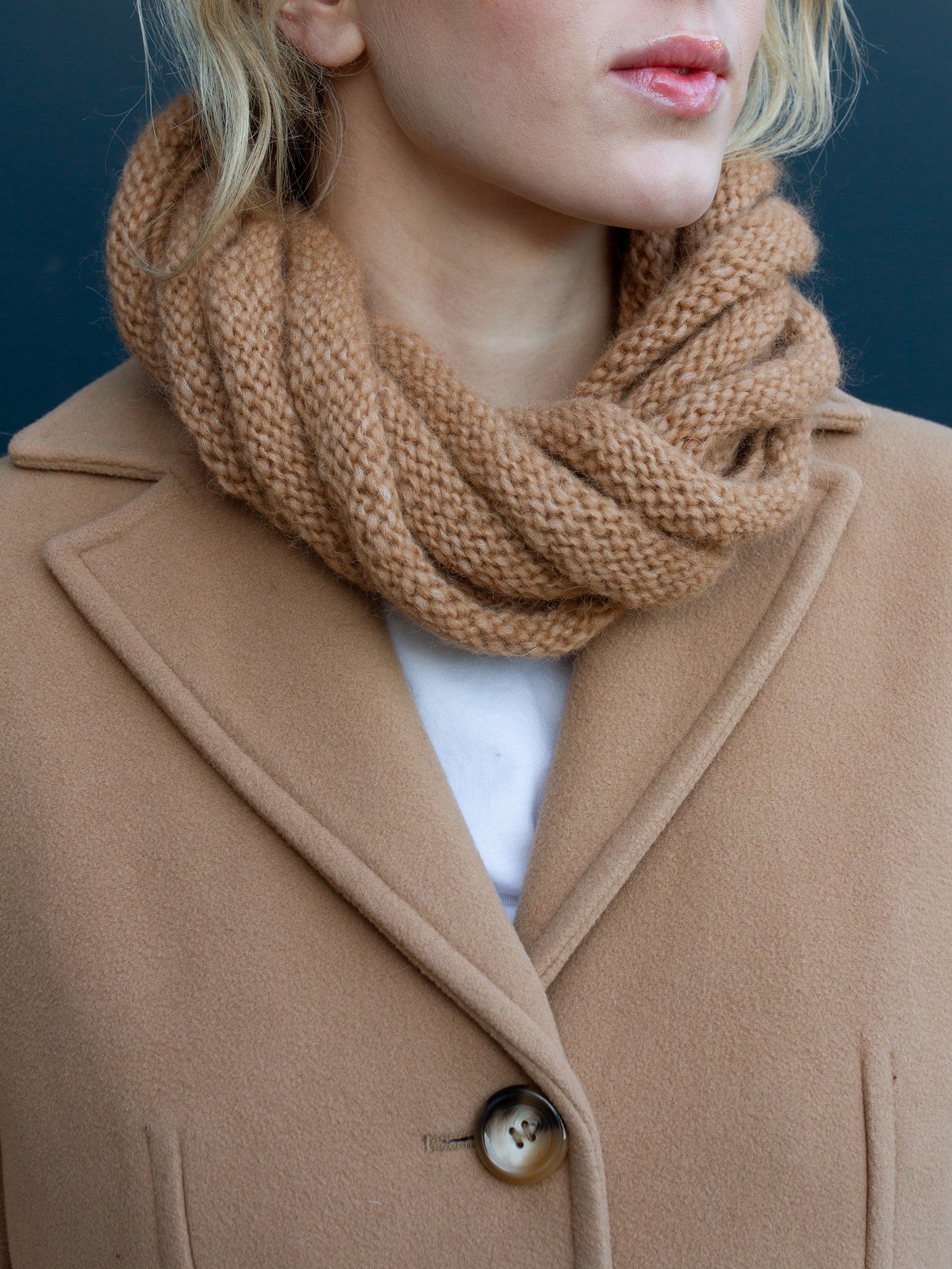 421M-01a SNOOR Schal