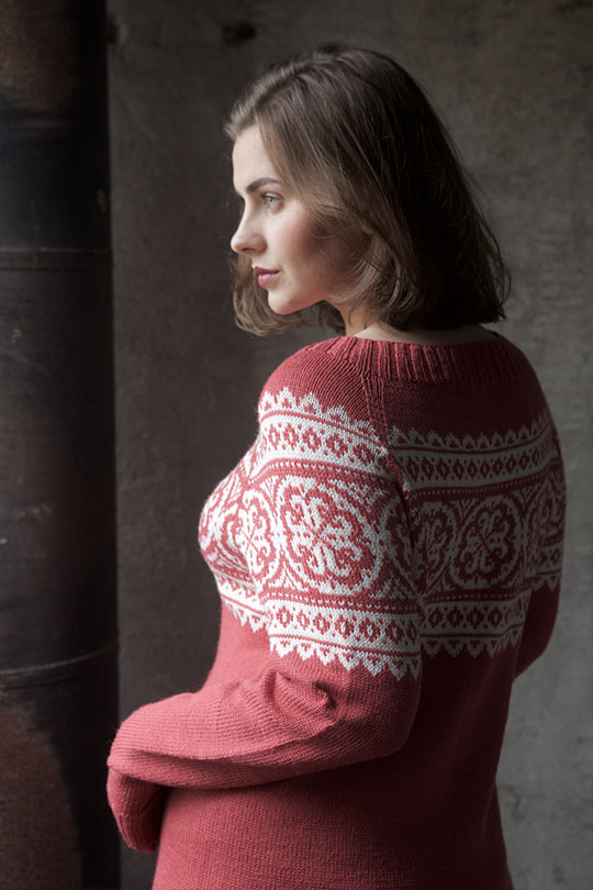 PAULINE staubiges Rot