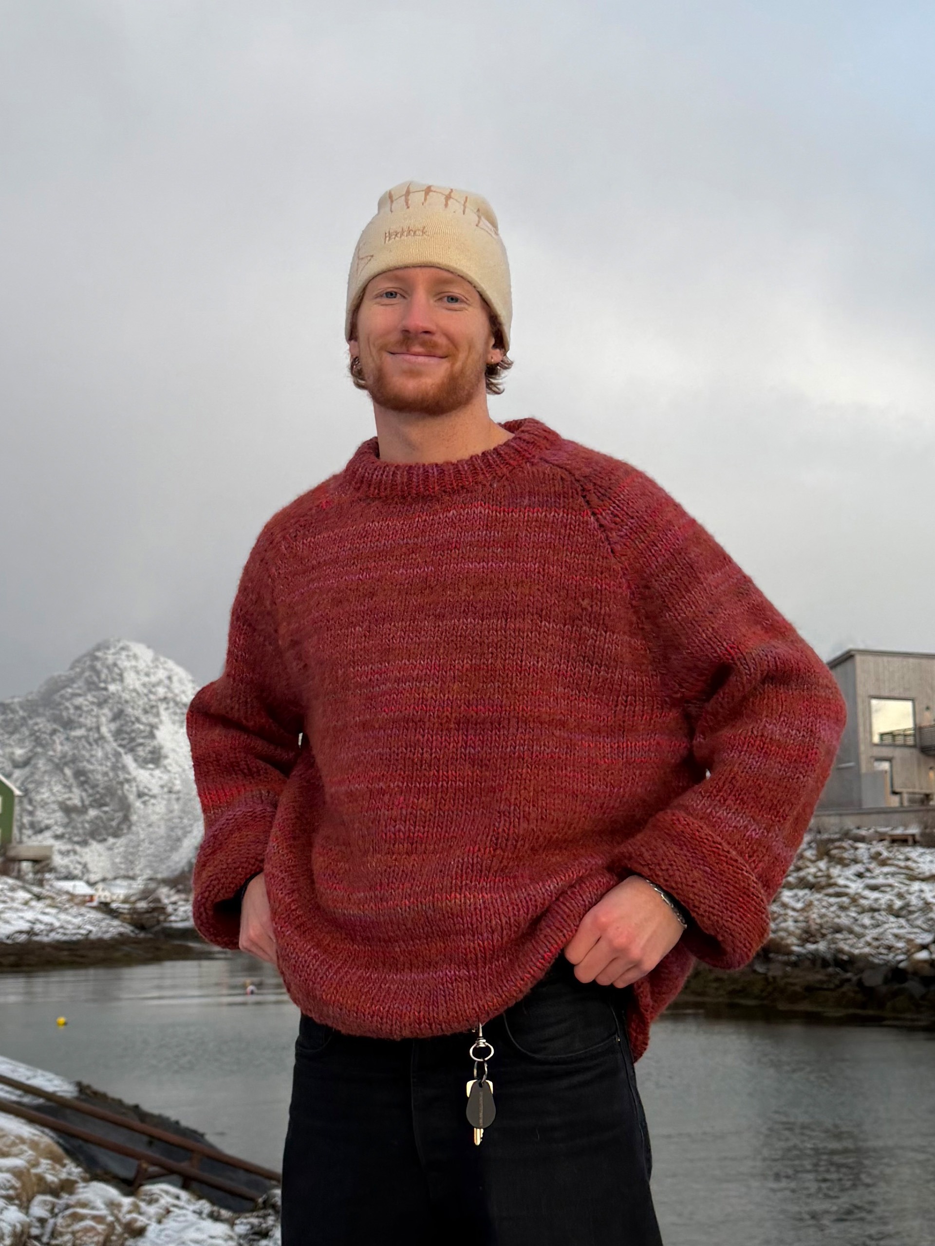 ØK 01-16b Øyunn Unisex Pullover