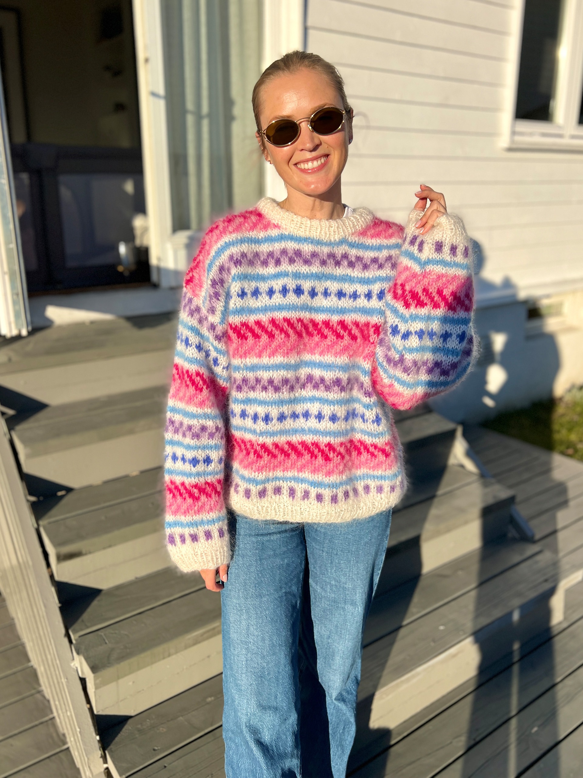 IR 02-03c Hanami Pullover (Påfugl in Paris-Wolle)