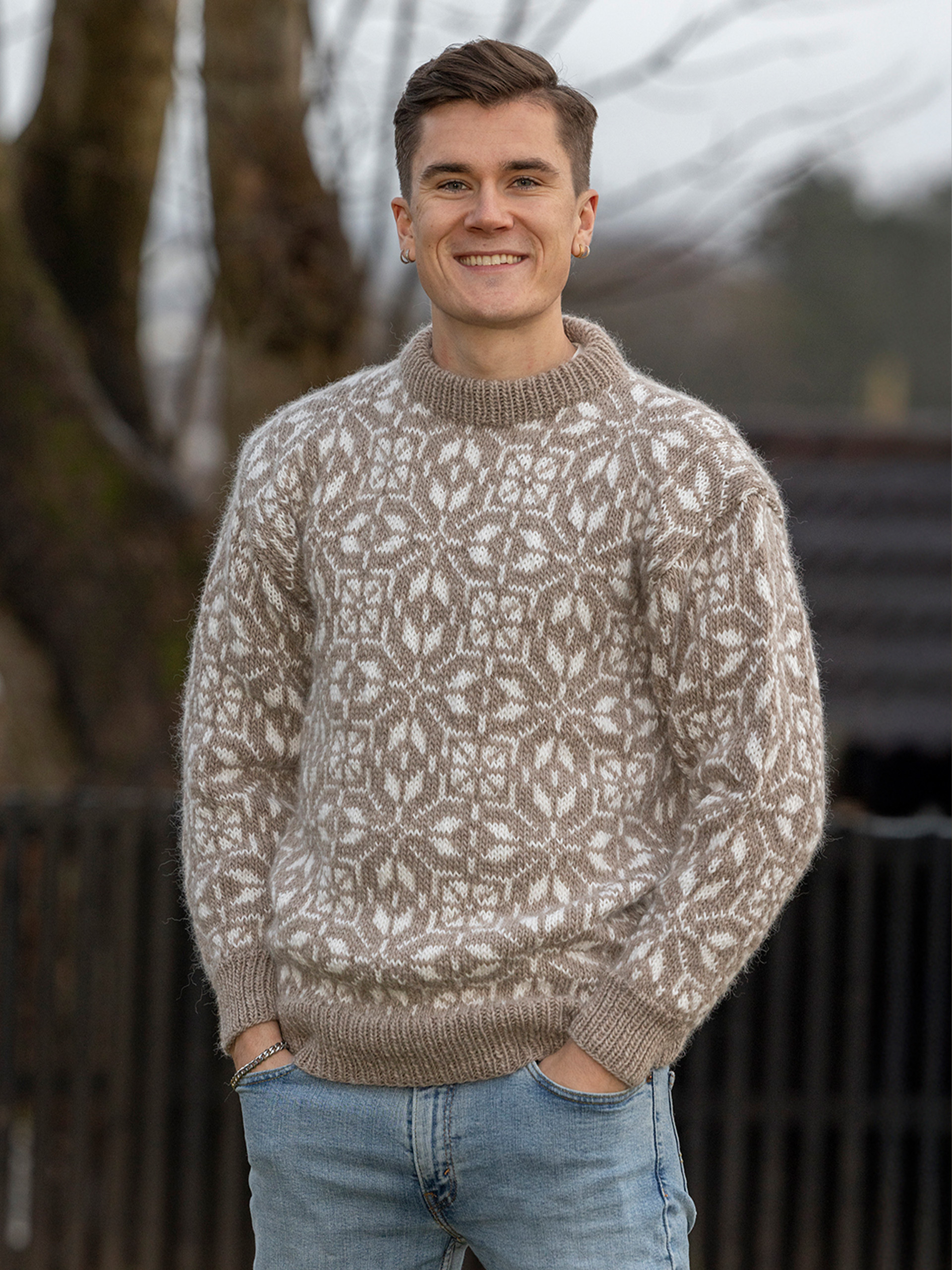 2501-3 Filippa Pullover