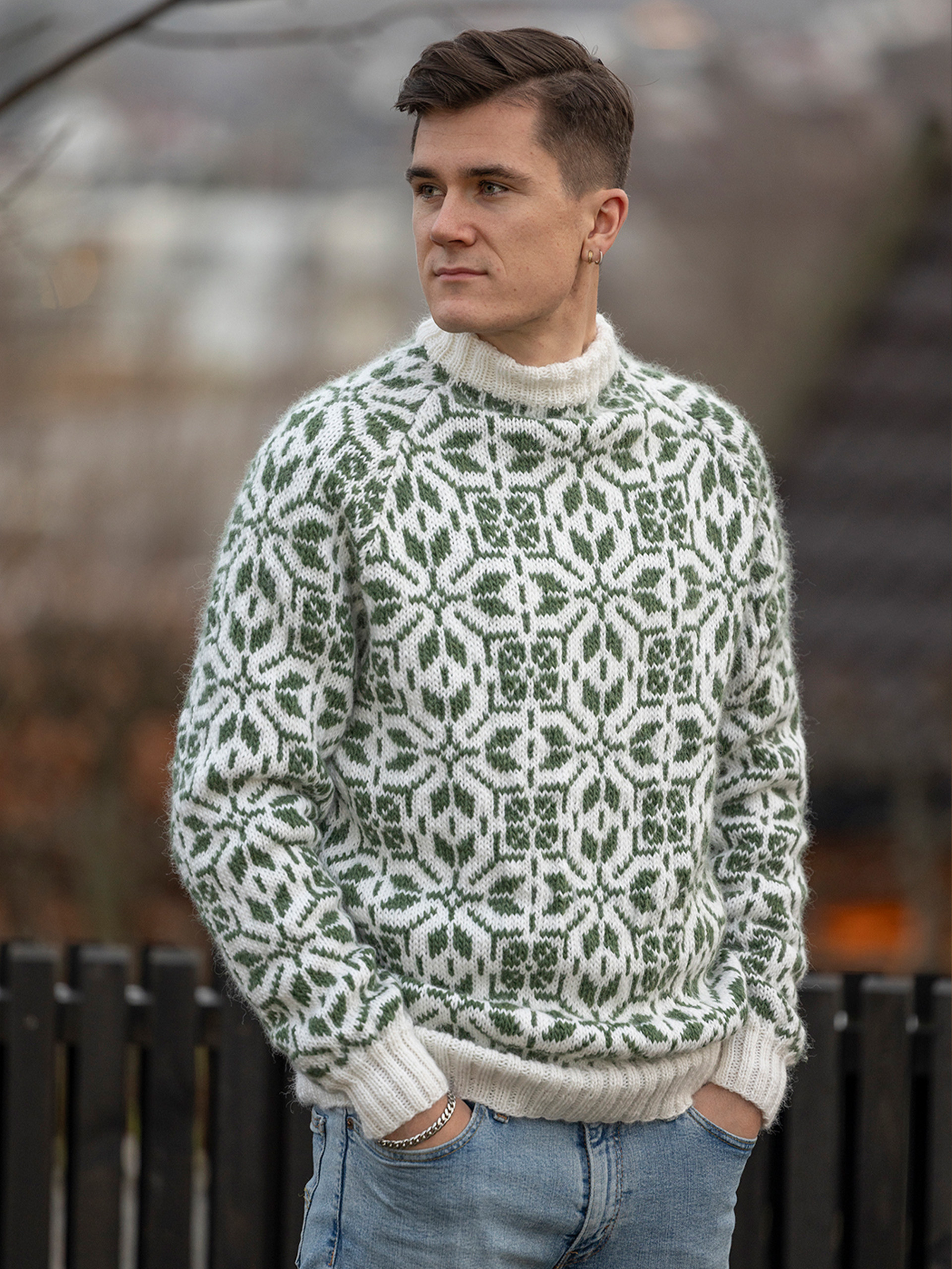 2501-6 Filippa Pullover