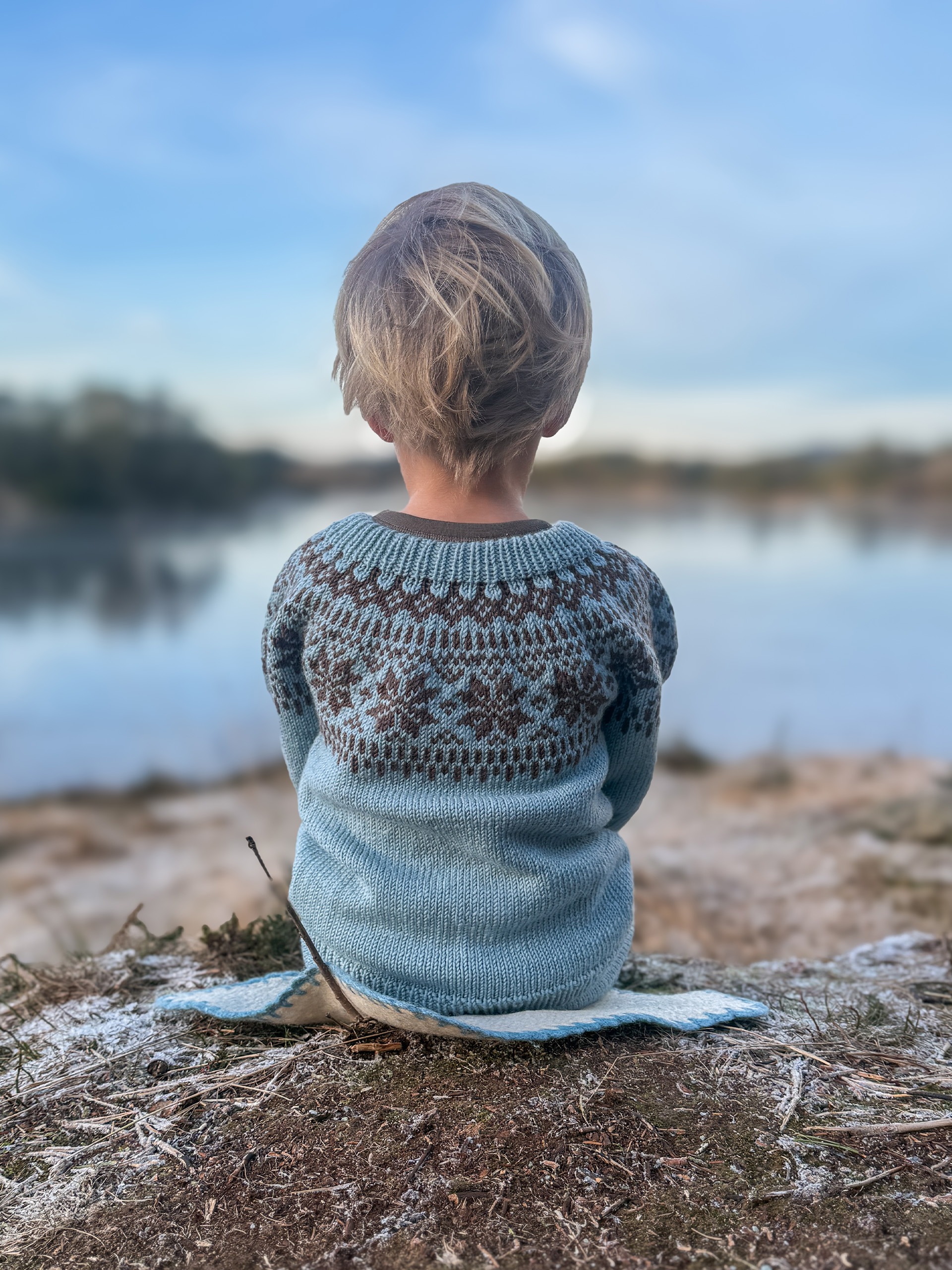 621MS-03a Chunky selbu pullover mini (Merinor)