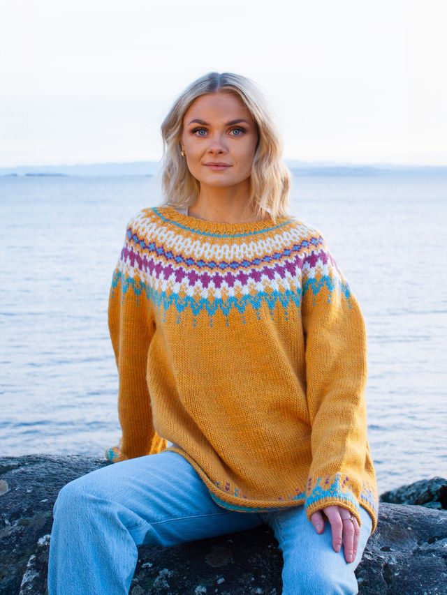 422K-03j GLEÐI pullover