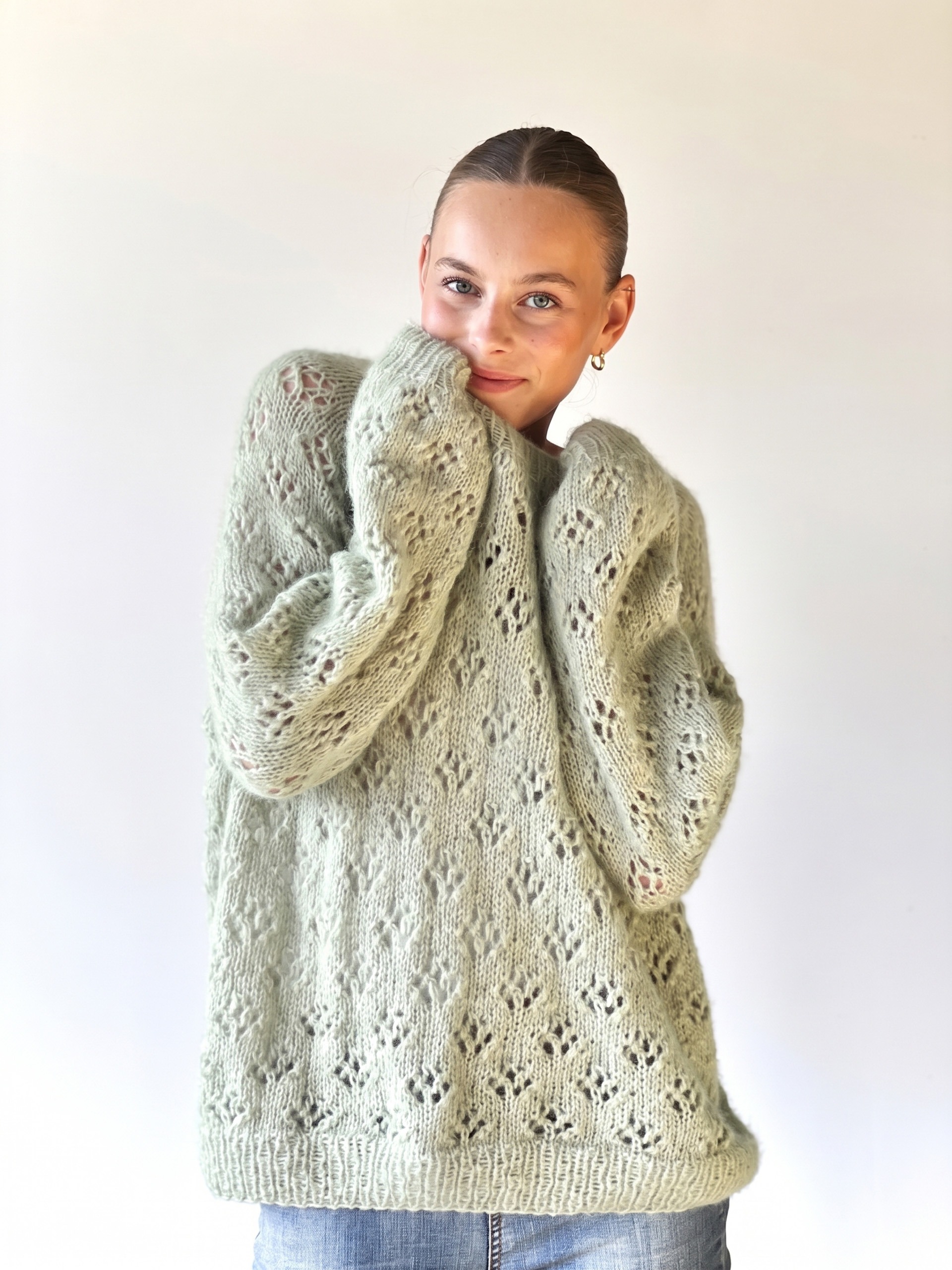 424S-09 HILMA Pullover 