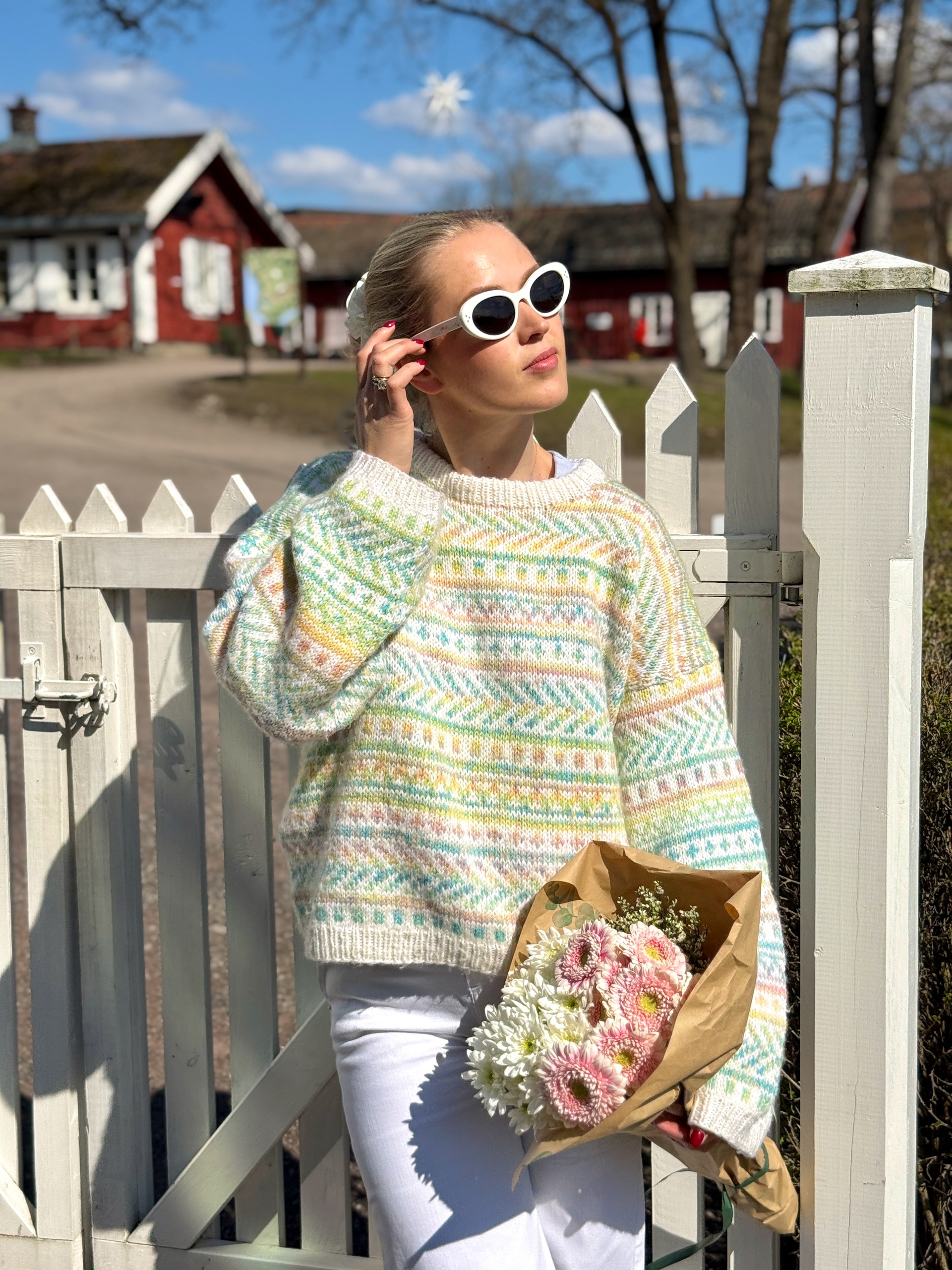 IR 02-03a Hanami Pullover ("Påfugl in Paris" - Wolle)