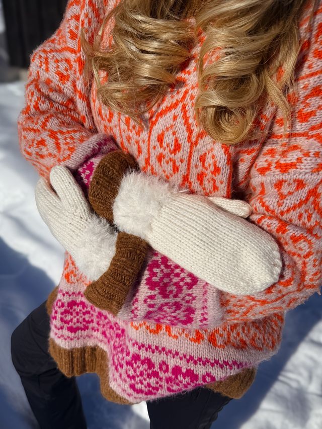 621M-04 LOVISA Fäustlinge